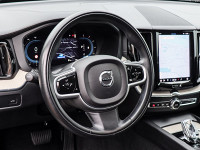 Volvo XC60 B4 Diesel AWD - SUV/Off-road - Schwarz - Gebrauchtwagen - Bild 10