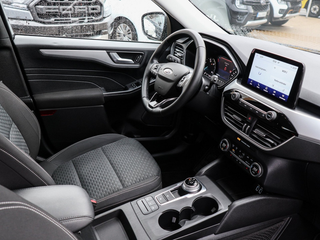 Ford Kuga Cool & Connect - SUV/Off-road - Schwarz - Gebrauchtwagen - Bild 3