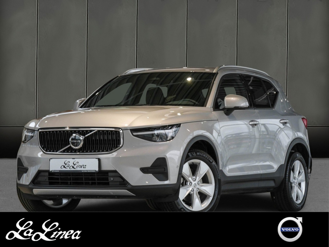 Volvo XC40 - SUV/Off-road - Silber - Gebrauchtwagen - Bild 1