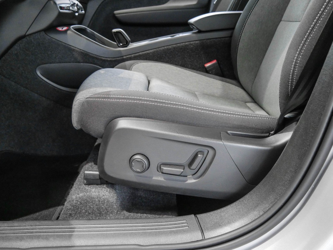 Volvo XC40 - SUV/Off-road - Silber - Gebrauchtwagen - Bild 14