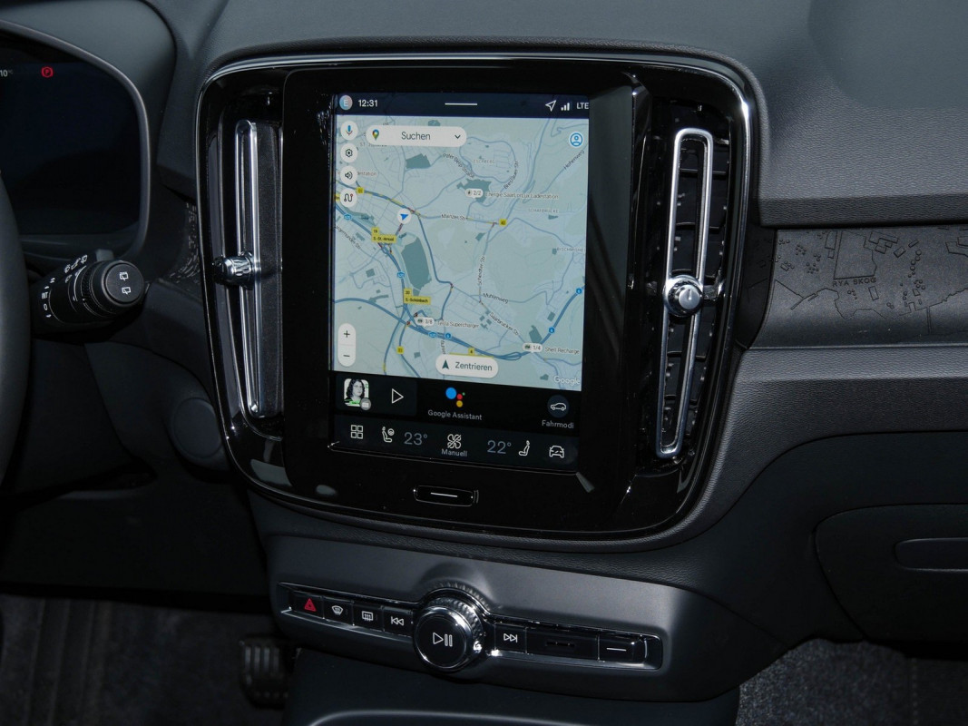 Volvo EX40 - SUV/Off-road - Blau - Gebrauchtwagen - Bild 9