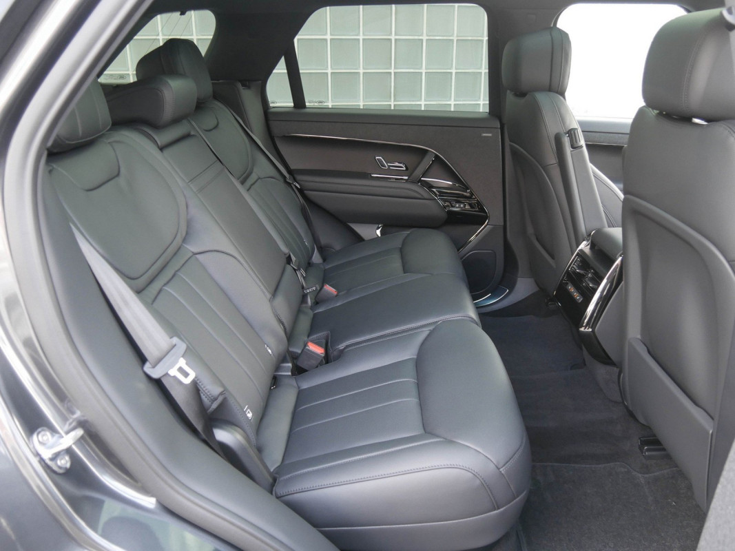 Land Rover Range Rover Sport P460e Dynamic SE - SUV/Off-road - Grau - Neuwagen - Bild 3