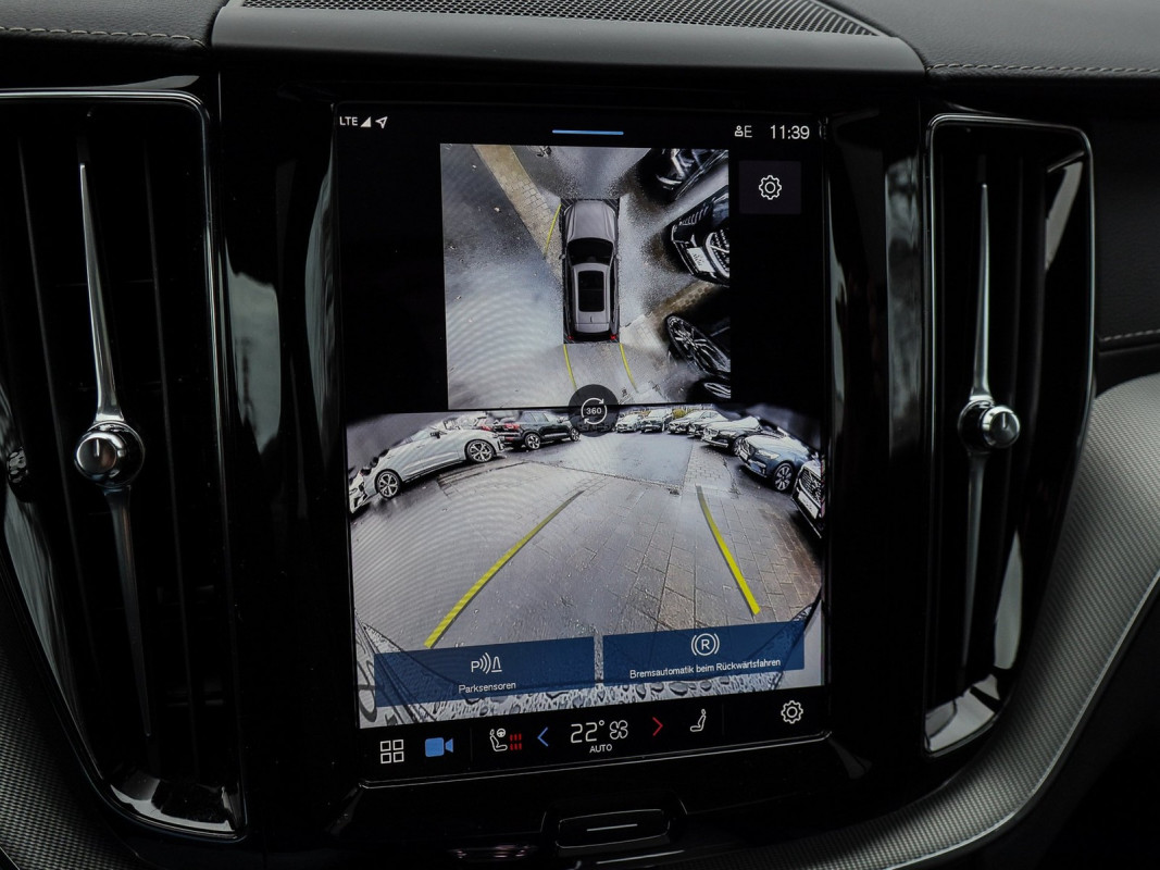 Volvo XC60 B5 (B) AWD - SUV/Off-road - Schwarz - Gebrauchtwagen - Bild 13