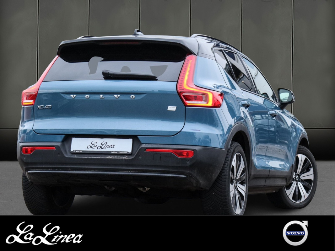 Volvo XC40 Single Core Recharge Winter Paket - SUV/Off-road - Blau - Gebrauchtwagen - Bild 2