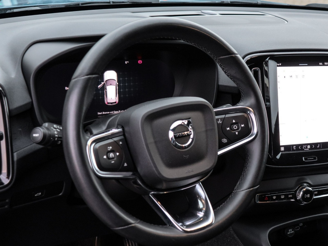 Volvo XC40 Single Core Recharge Winter Paket - SUV/Off-road - Blau - Gebrauchtwagen - Bild 10