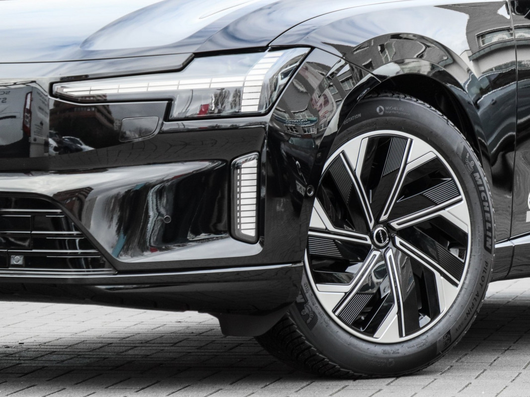 Volvo ES90 Single Motor Extended Range - Limousine - Schwarz - Gebrauchtwagen - Bild 6
