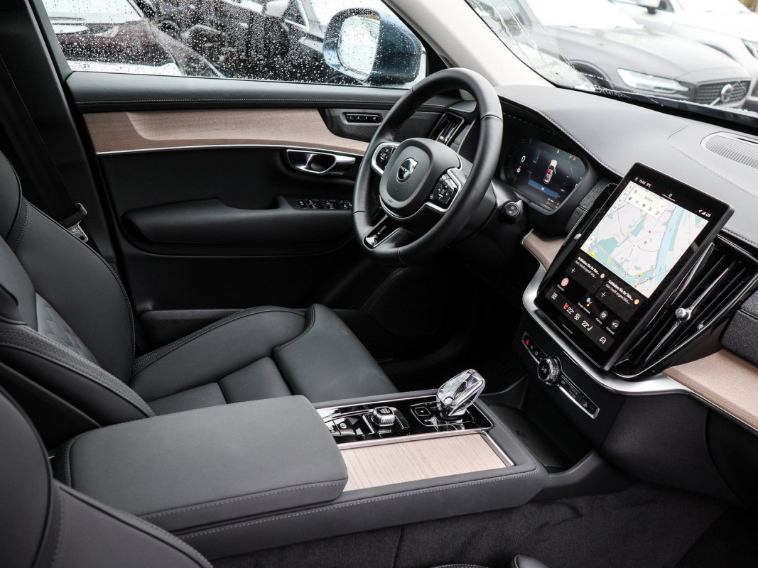 Volvo XC90 T8 Recharge AWD - SUV/Off-road - Blau - Gebrauchtwagen - Bild 3