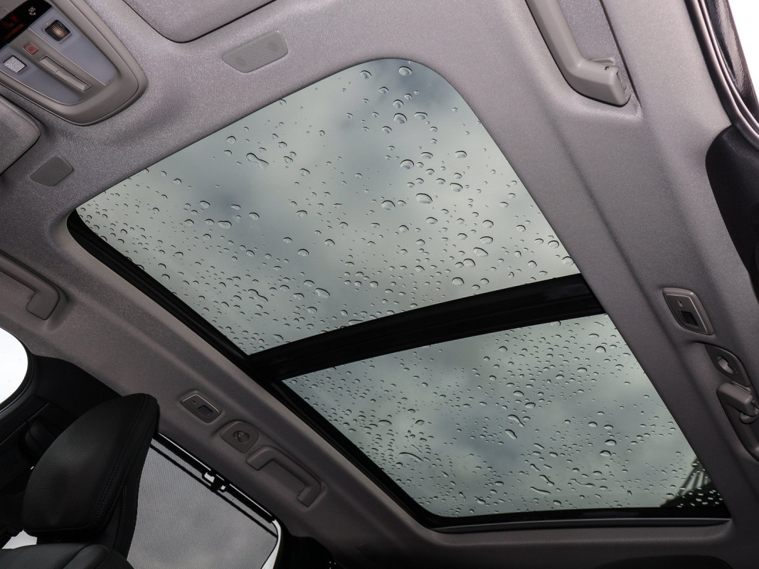 Volvo V90 T6 AWD - Kombi - Schwarz - Gebrauchtwagen - Bild 13