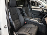 Volvo XC90 B5 (B) AWD Reskin - SUV/Off-road - Weiss - Gebrauchtwagen - Bild 7