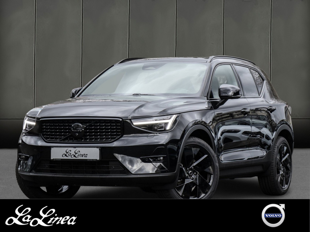 Volvo XC40 B4 DKG - SUV/Off-road - Schwarz - Gebrauchtwagen - Bild 1