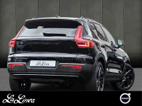 Volvo XC40 B4 DKG - SUV/Off-road - Schwarz - Gebrauchtwagen - Bild 2