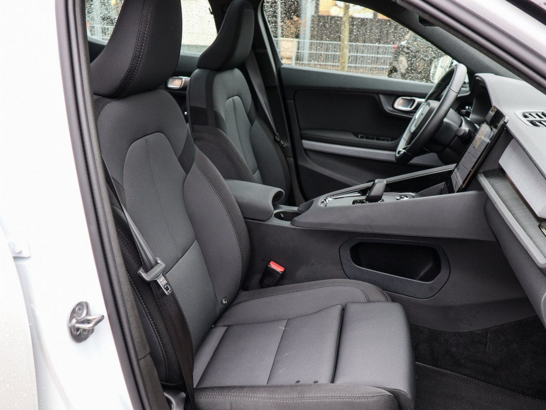 Polestar 2 Prime - Limousine - Weiss - Gebrauchtwagen - Bild 7