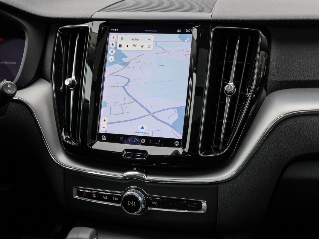 Volvo XC60 T6 - SUV/Off-road - Schwarz - Gebrauchtwagen - Bild 9