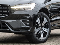 Volvo XC60 T6 Plug-In Hybrid AWD R-Design - SUV/Off-road - Schwarz - Gebrauchtwagen - Bild 6