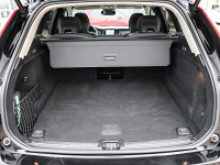 Volvo XC60 T6 Plug-In Hybrid AWD R-Design - SUV/Off-road - Schwarz - Gebrauchtwagen - Bild 11