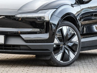 Volvo EX30 Twin Motor - SUV/Off-road - Schwarz - Gebrauchtwagen - Bild 6