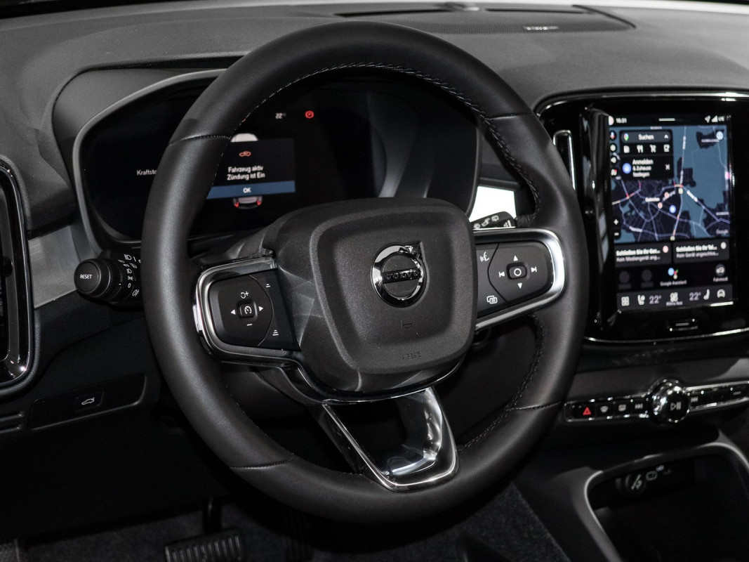 Volvo XC40 B4 - SUV/Off-road - Blau - Neuwagen - Bild 8