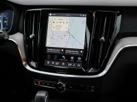 Volvo V60 T6 Recharge Plug-In Hybrid AWD - Kombi - Grün - Neuwagen - Bild 7