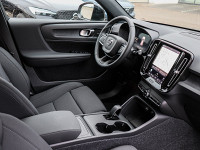 Volvo EX40 Single Motor Extended Range - SUV/Off-road - Grün - Neuwagen - Bild 3