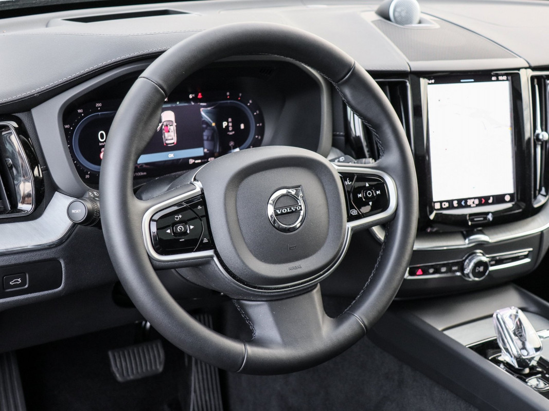 Volvo XC60 B5 (B) AWD - SUV/Off-road - Blau - Gebrauchtwagen - Bild 10