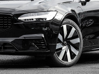 Volvo V90 T6 AWD - Kombi - Schwarz - Gebrauchtwagen - Bild 6
