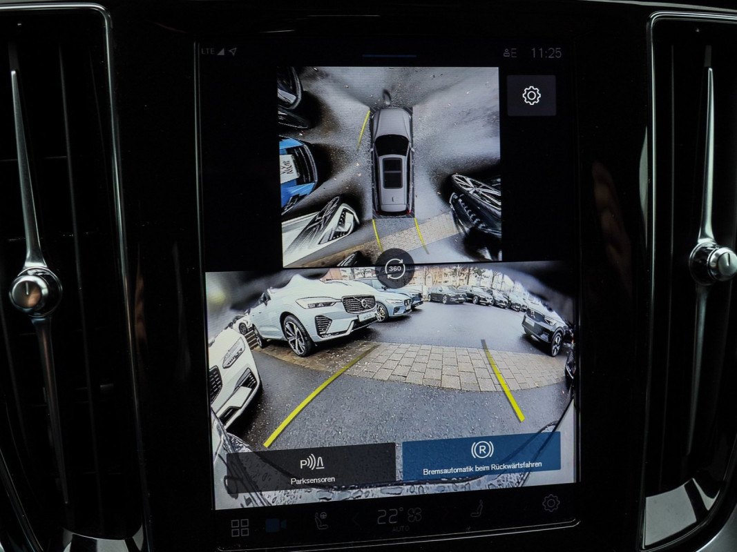 Volvo V60 T6 Recharge AWD - Kombi - Schwarz - Gebrauchtwagen - Bild 13