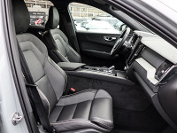 Volvo XC60 B5 AWD - SUV/Off-road - Grau - Gebrauchtwagen - Bild 7