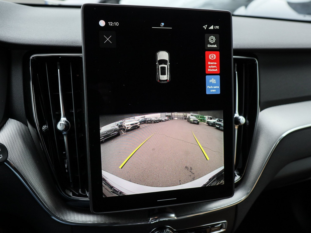 Volvo XC60 B5 AWD - SUV/Off-road - Grau - Gebrauchtwagen - Bild 13