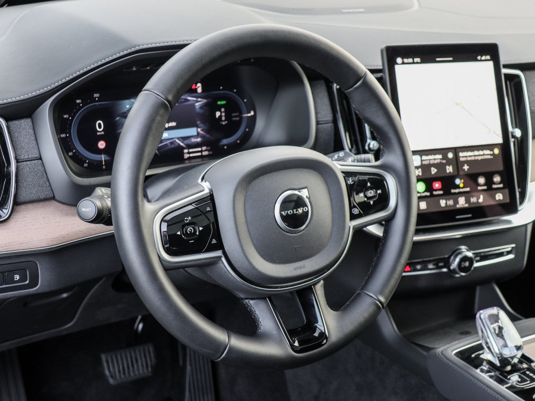 Volvo XC90 T8 Recharge Plug-In Hybrid AWD - SUV/Off-road - Grau - Gebrauchtwagen - Bild 10