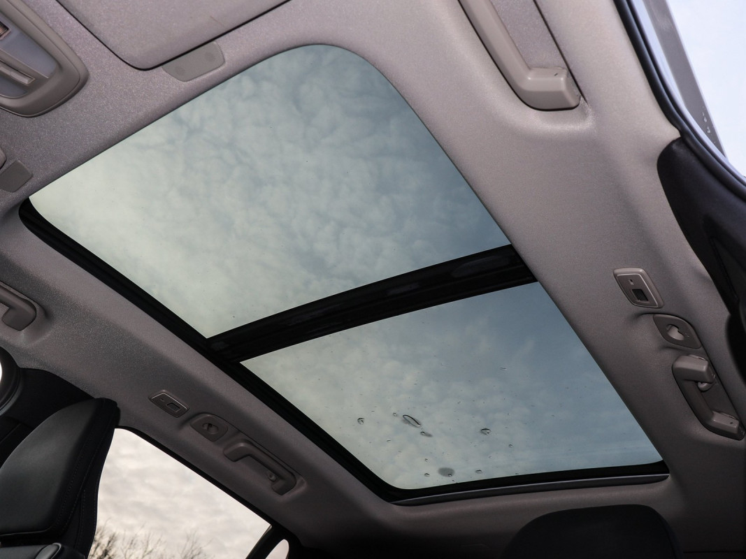 Volvo XC90 T8 Recharge Plug-In Hybrid AWD - SUV/Off-road - Grau - Gebrauchtwagen - Bild 12