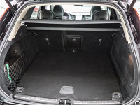 Volvo XC60 T6 AWD Recharge - SUV/Off-road - Schwarz - Gebrauchtwagen - Bild 12