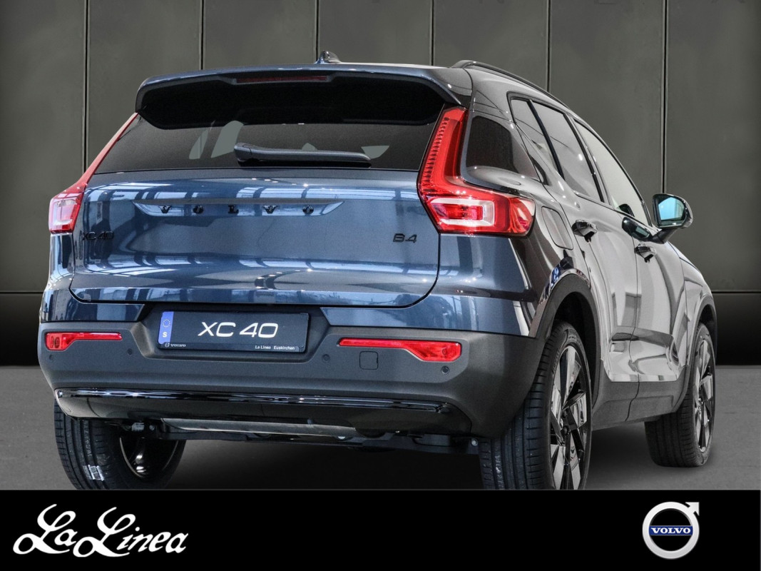 Volvo XC40 B4 - SUV/Off-road - Blau - Neuwagen - Bild 2