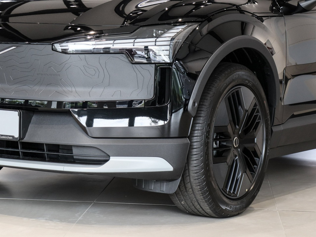 Volvo EX30 Cross Country - SUV/Off-road - Schwarz - Gebrauchtwagen - Bild 6