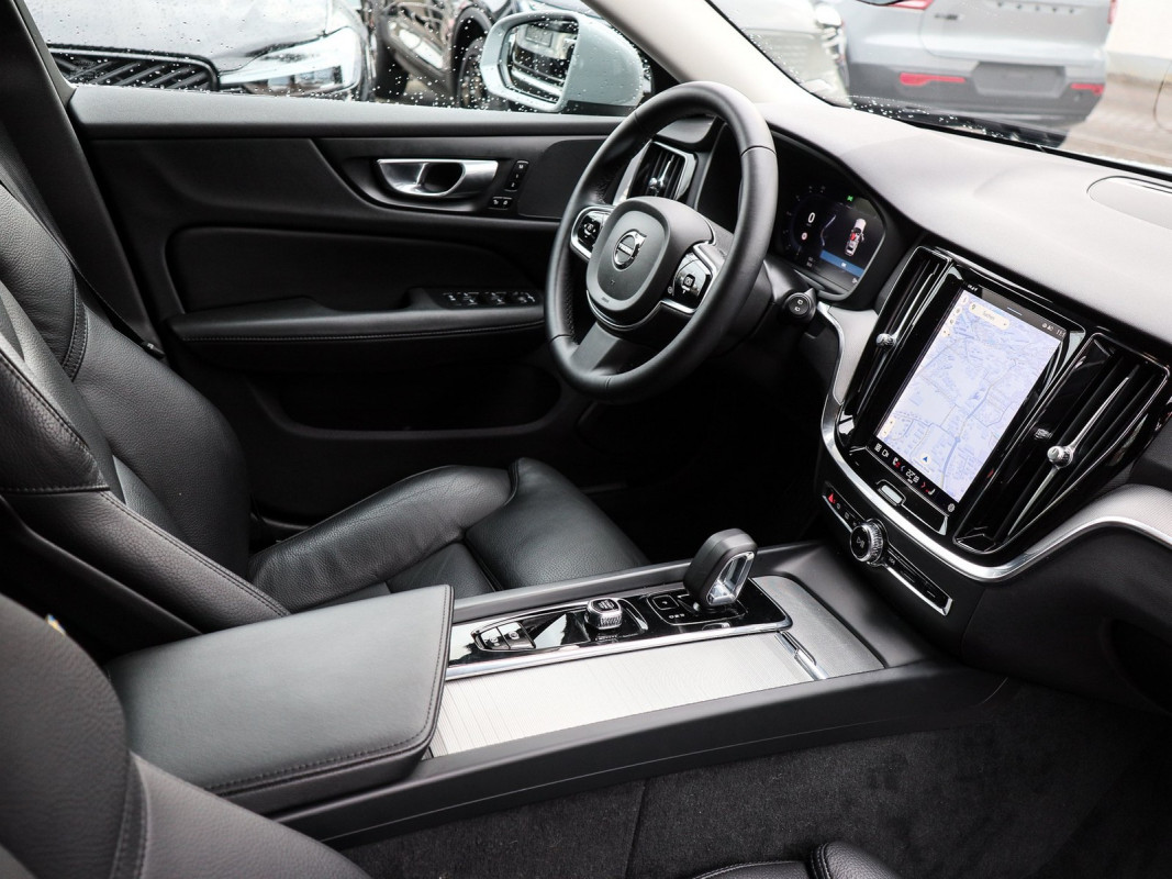 Volvo V60 CC B4 - Kombi - Grau - Gebrauchtwagen - Bild 3