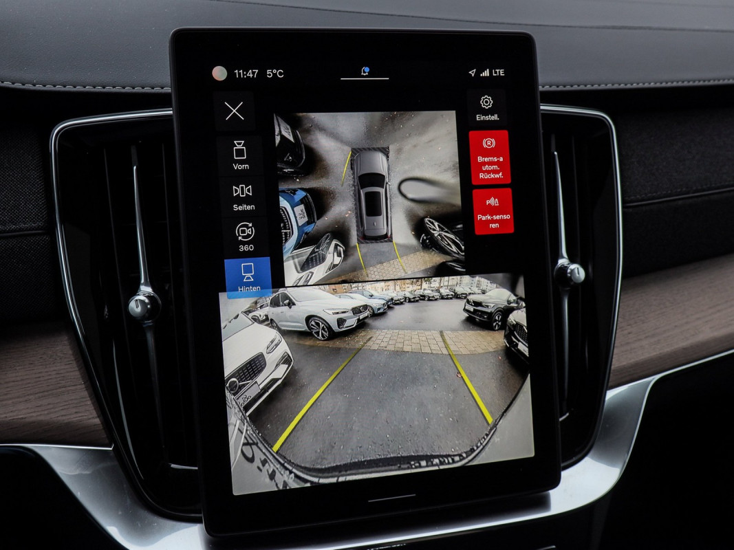 Volvo XC90 T8 AWD Recharge Reskin - SUV/Off-road - Schwarz - Gebrauchtwagen - Bild 14