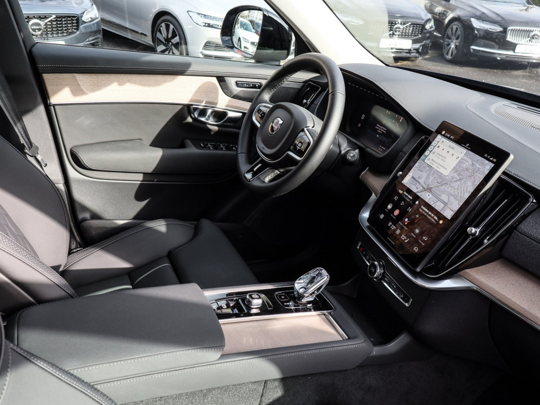 Volvo XC90 T8 Recharge AWD - SUV/Off-road - Blau - Gebrauchtwagen - Bild 3