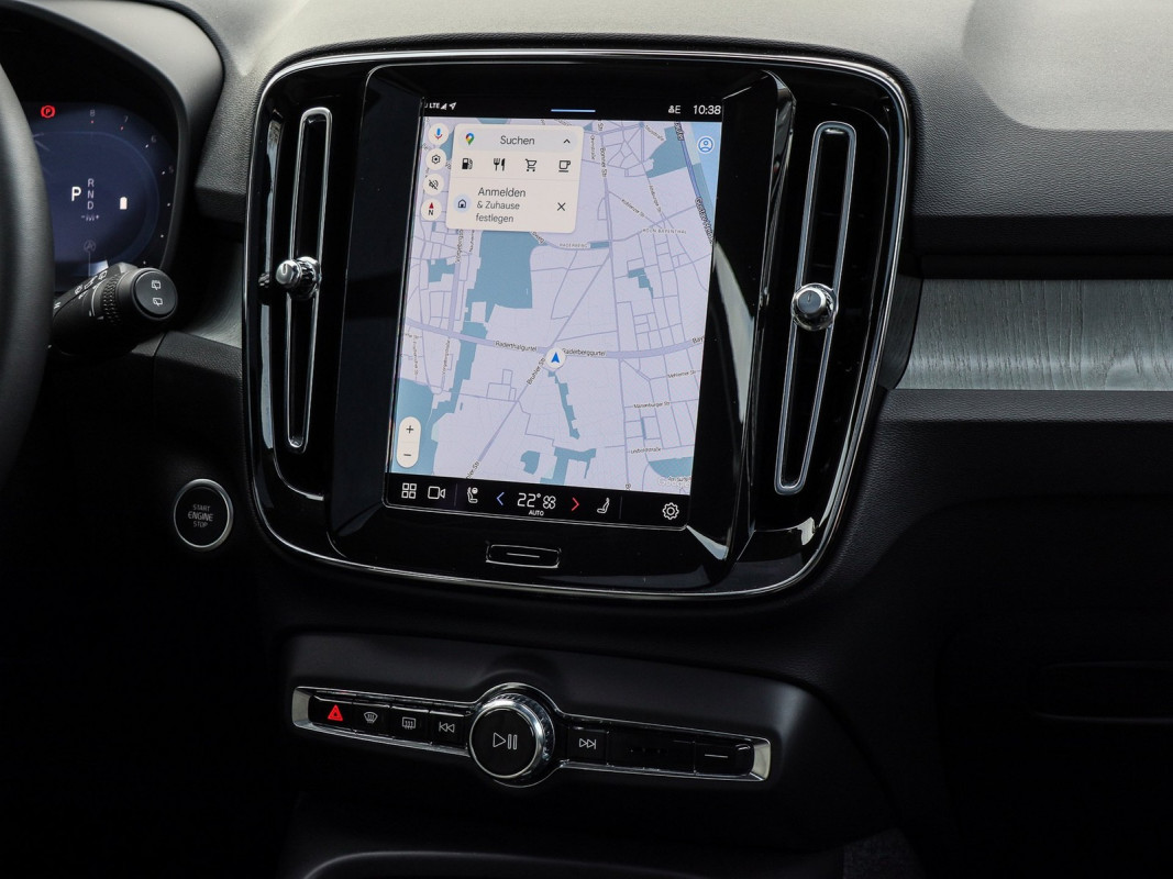 Volvo XC40 B4 (B) - SUV/Off-road - Blau - Gebrauchtwagen - Bild 9