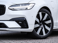 Volvo V90 T6 Plug-In Hybrid AWD - Kombi - Weiss - Gebrauchtwagen - Bild 6