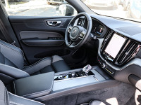 Volvo XC60 T6 Recharge AWD - SUV/Off-road - Weiss - Gebrauchtwagen - Bild 3