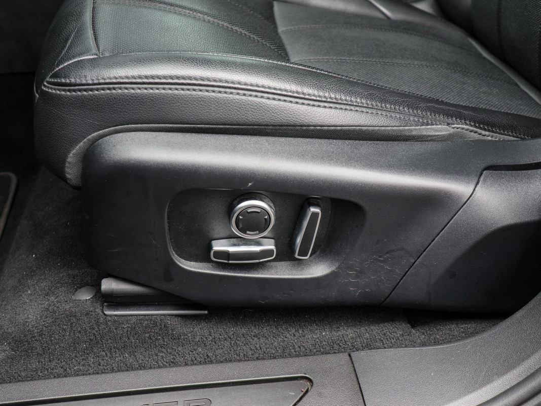 Land Rover Range Rover Evoque - SUV/Off-road - Schwarz - Gebrauchtwagen - Bild 13