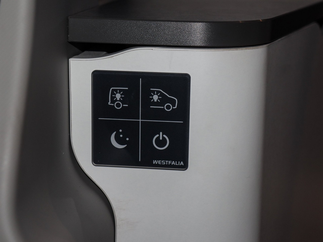 Ford Nugget Titanium Automatik 320L1 - Wohnmobil - Grau - Neuwagen - Bild 9