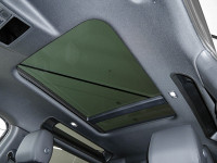 Land Rover Defender 90 D200 X-Dynamic SE - SUV/Off-road - Schwarz - Neuwagen - Bild 10