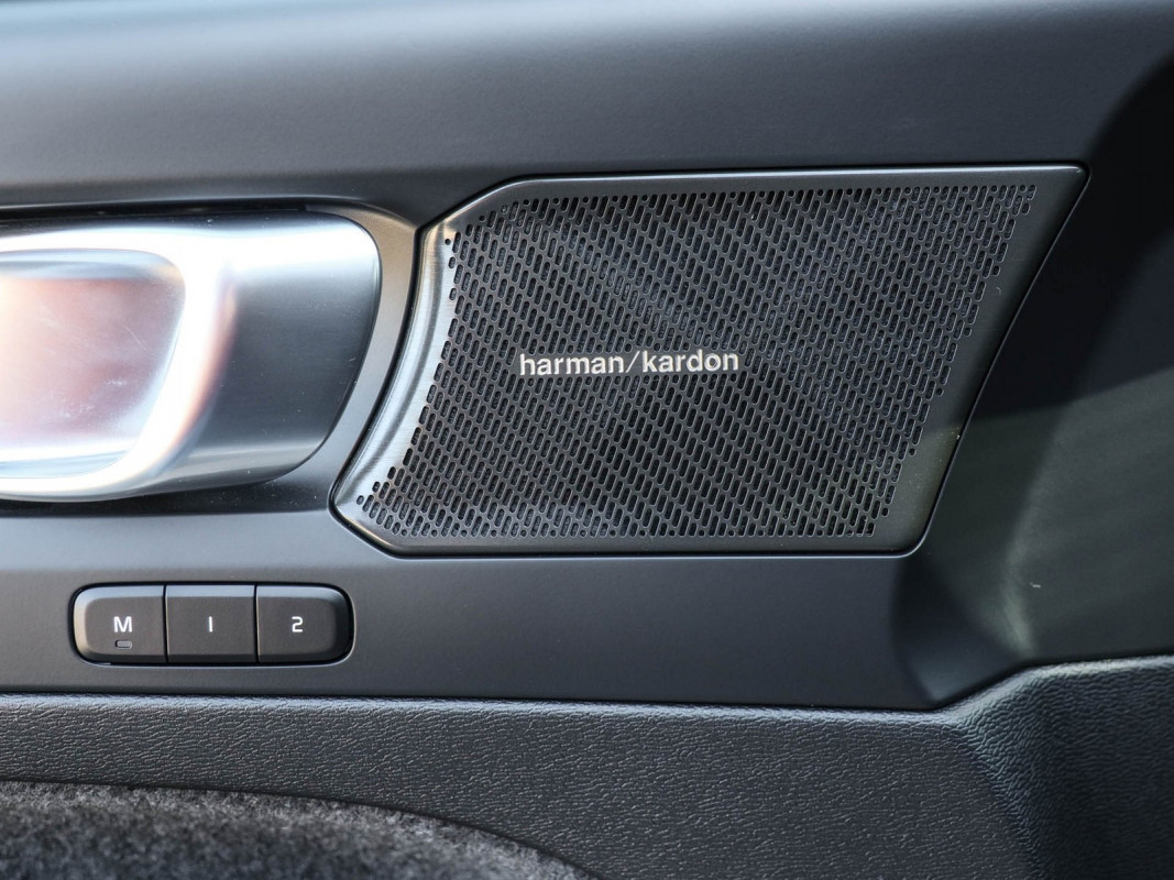 Volvo XC40 T4 - SUV/Off-road - Beige - Gebrauchtwagen - Bild 15