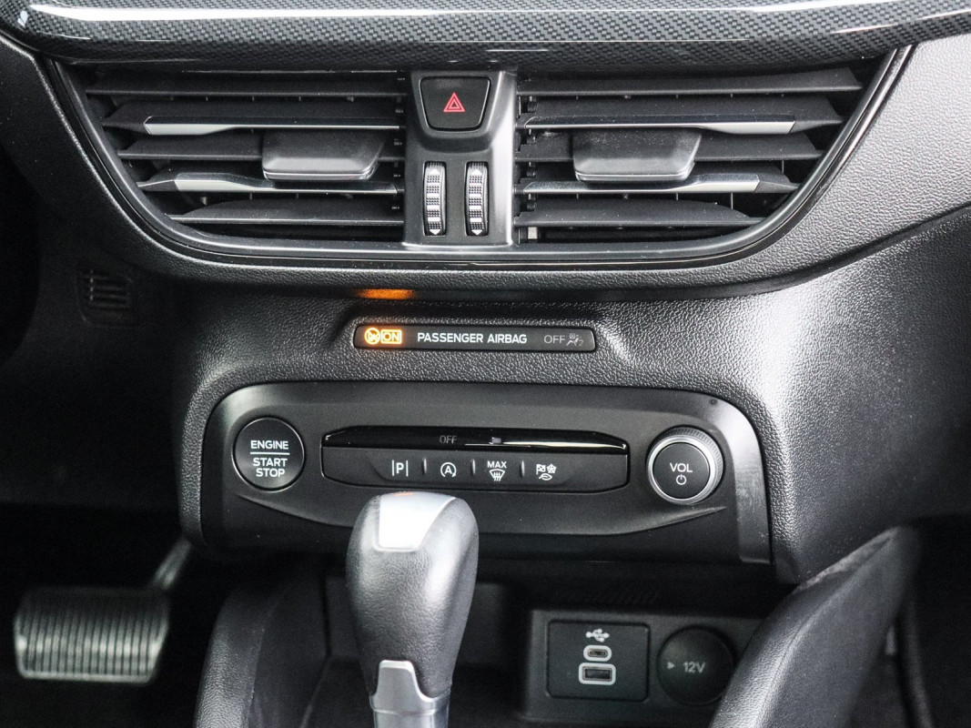 Ford Focus ST-Line 5.türer Automatik, Alwetter, Winter P. Easy Parking P. - Limousine - Schwarz - Gebrauchtwagen - Bild 10