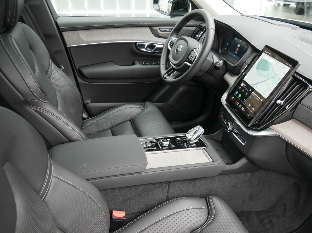 Volvo XC90 - SUV/Off-road - Grau - Gebrauchtwagen - Bild 3