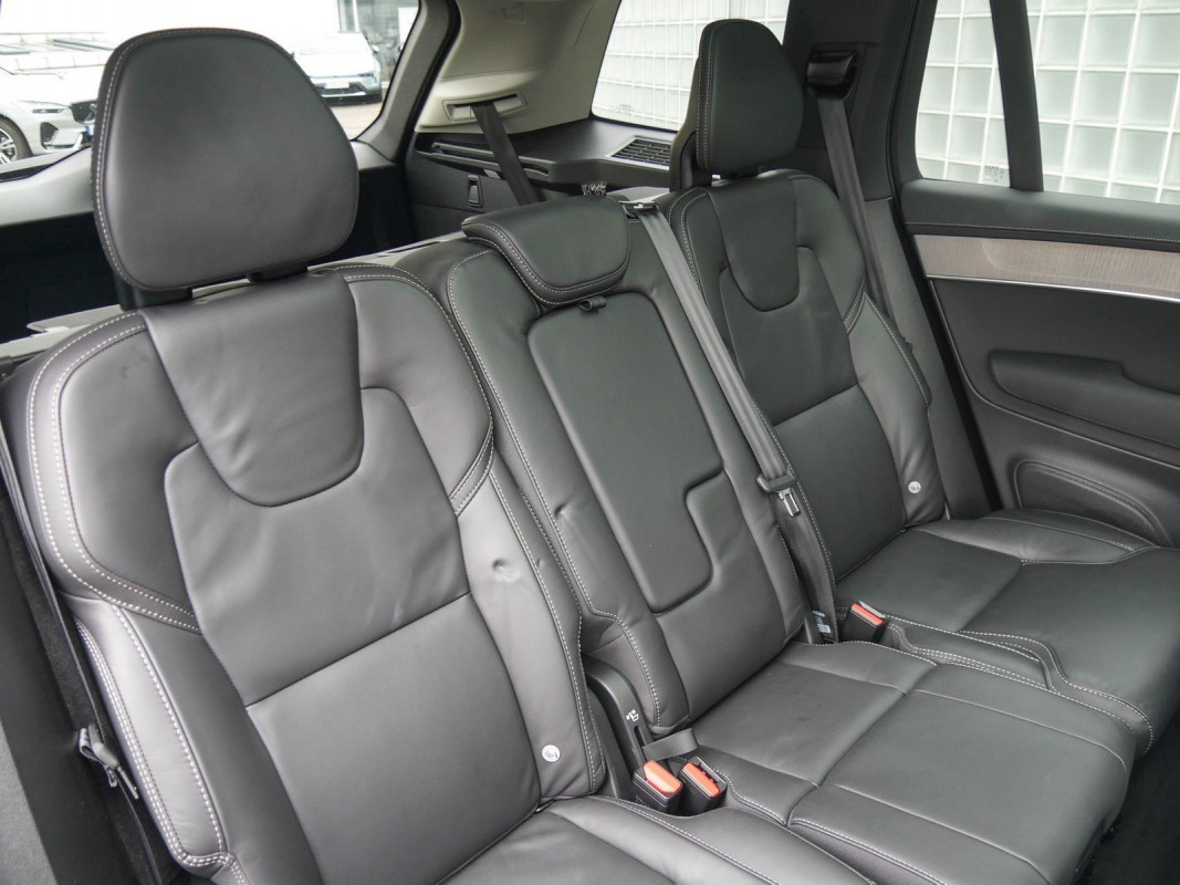 Volvo XC90 - SUV/Off-road - Grau - Gebrauchtwagen - Bild 5