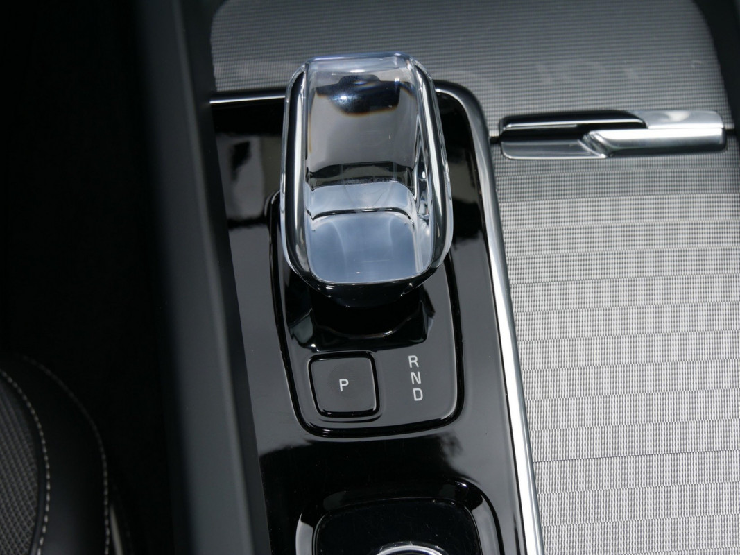 Volvo XC60 - SUV/Off-road - Schwarz - Gebrauchtwagen - Bild 11