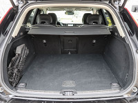 Volvo XC60 B5 (B) AWD - SUV/Off-road - Schwarz - Gebrauchtwagen - Bild 11