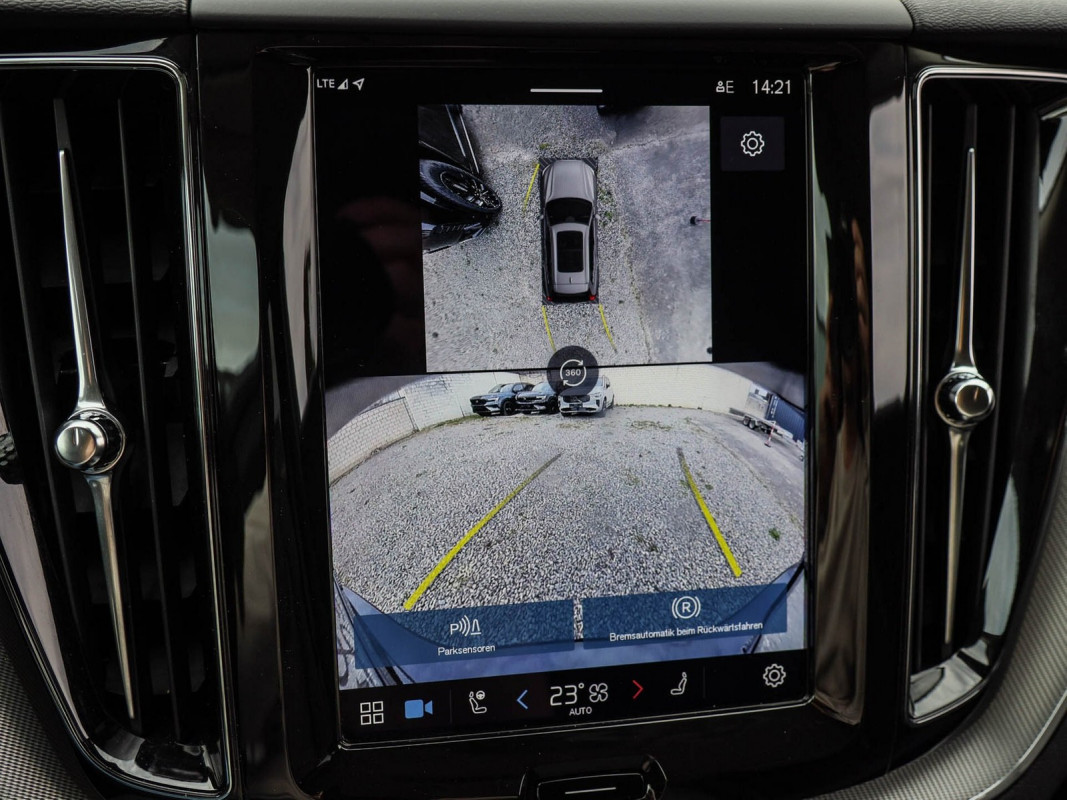 Volvo XC60 B5 (B) AWD - SUV/Off-road - Schwarz - Gebrauchtwagen - Bild 14