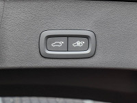 Volvo EX40 Single Motor Extended Range RWD - SUV/Off-road - Schwarz - Neuwagen - Bild 15